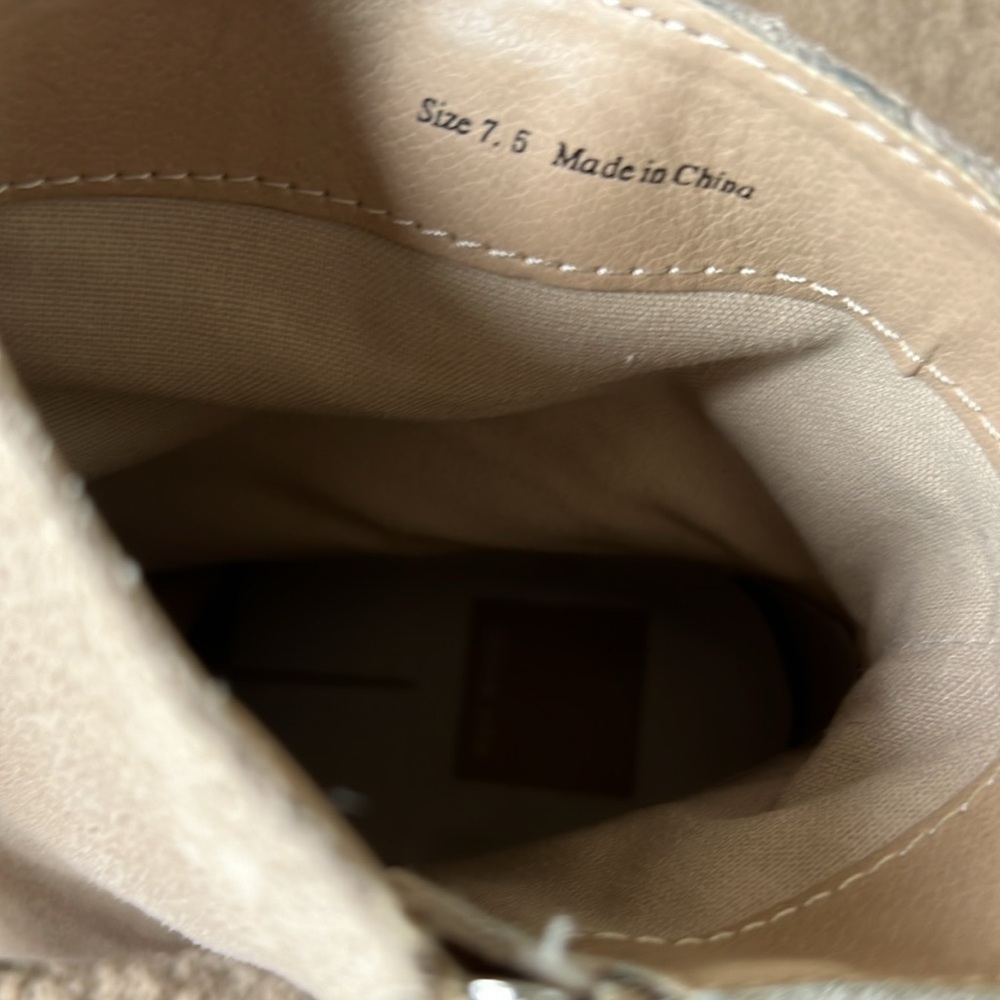 Dolce Vita Tan Suede Gum Sole Heeled Ankle Boots - Picture 8 of 9